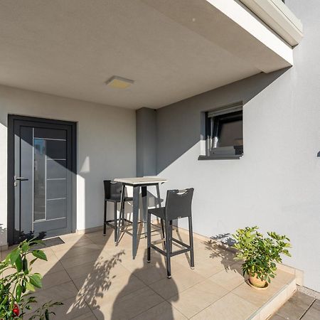 Apartment Lunne Novigrad Istria Exterior foto